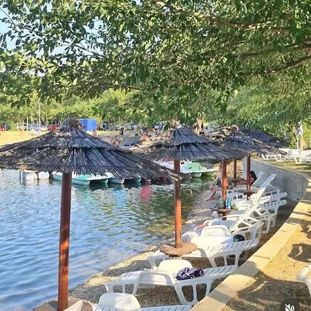 Plaza-1 Апартаменты